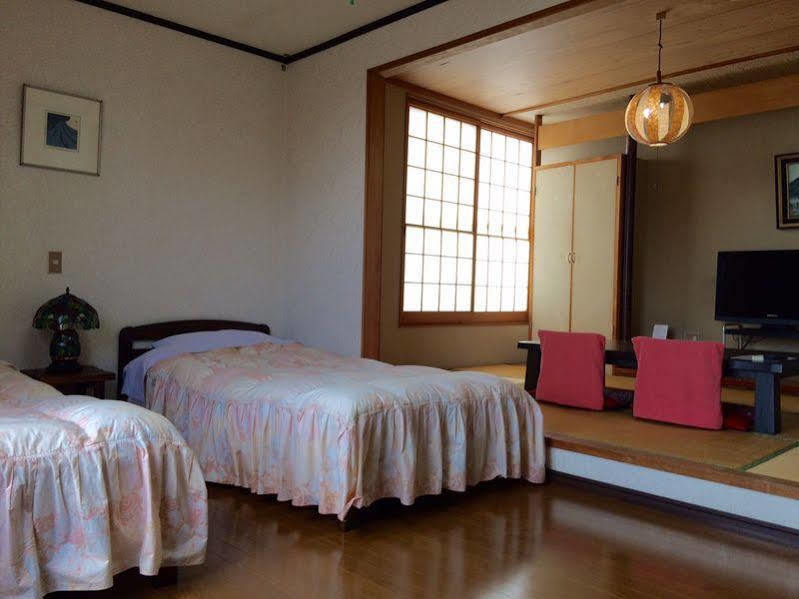 Hotel Yumoto Miyoshi Beppu Esterno foto